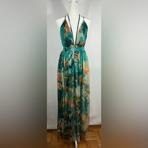 Miss Avenue MAXI DRESS WITH OPEN BACK V Neck Spaghetti Straps Small